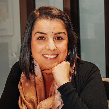 SUELA BENCHIKH