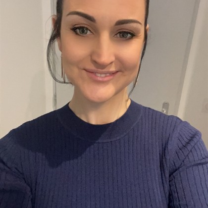 HELENE ESNAULT 