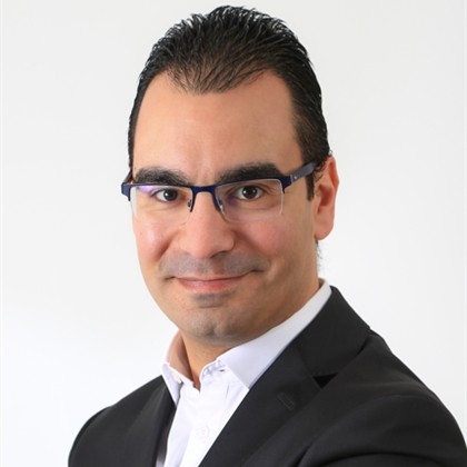 DAVID TAVARES