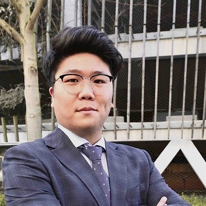 ALEX HUANG